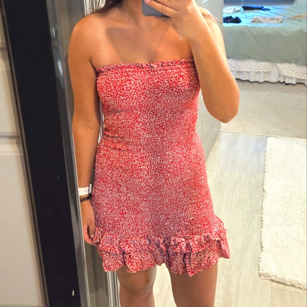 American Eagle Floral strapless dress